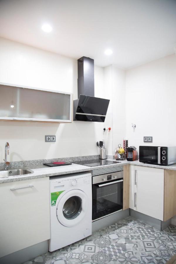 Apartamenticos Studio 39 Zaragoza Bagian luar foto