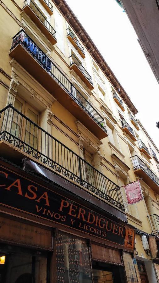 Apartamenticos Studio 39 Zaragoza Bagian luar foto